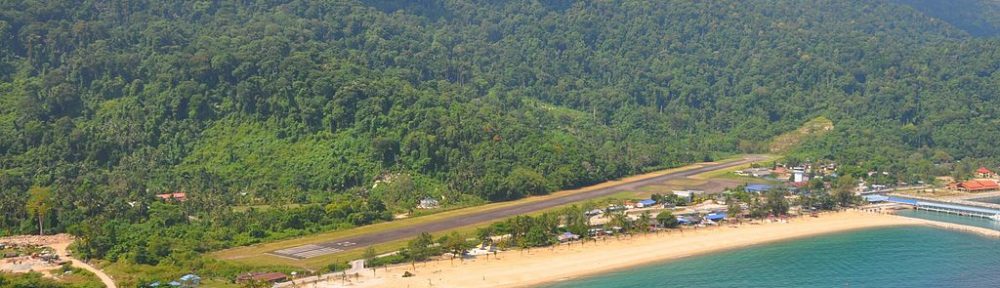 Tioman Island | Image Credit: By Glueball at English Wikipedia (Transferred from en.wikipedia to Commons.) [Public domain], via Wikimedia Commons
