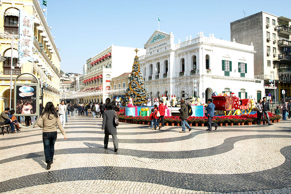 Senado Square