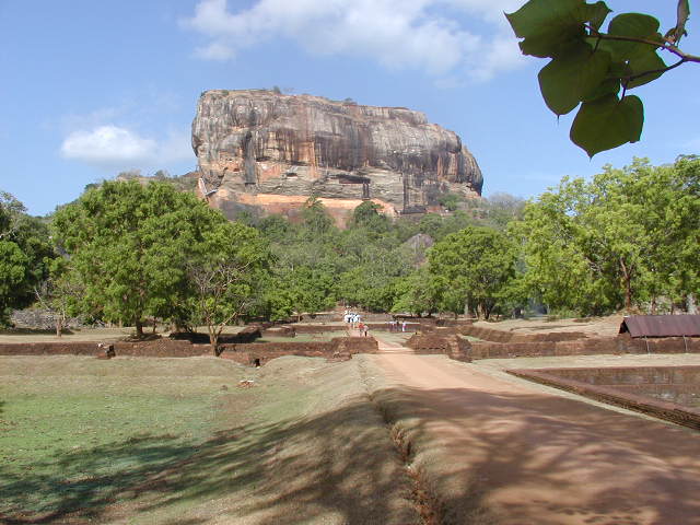 Travel Around Sigiriya -There’s Much More to See Here Than That Famous Fortress