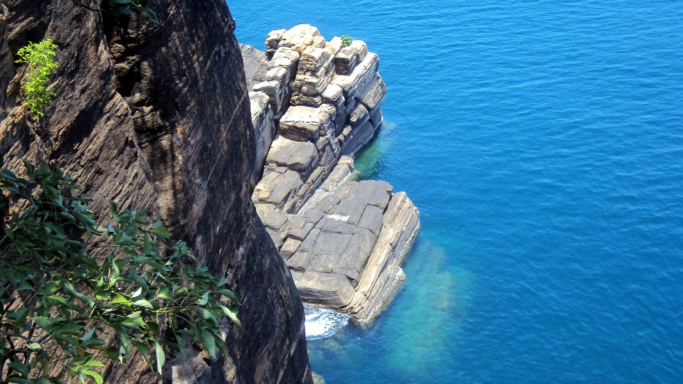 The Legend of Lover’s Leap in Trincomalee