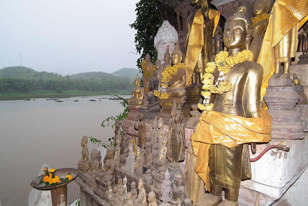 A Handy Laos Travel Guide – Useful Tips & Insights for Travellers