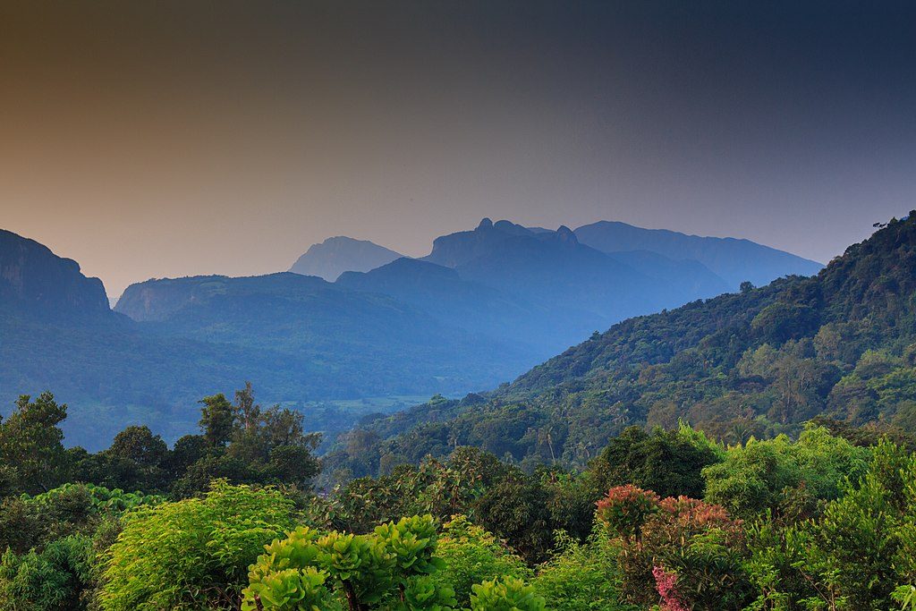 Knuckles_mountain_range_-_Sri_Lanka