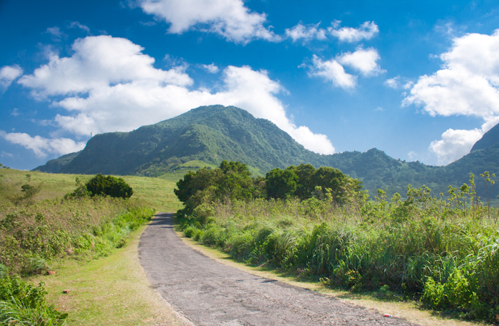 A Day Trip to the Knuckles Mountain Range 