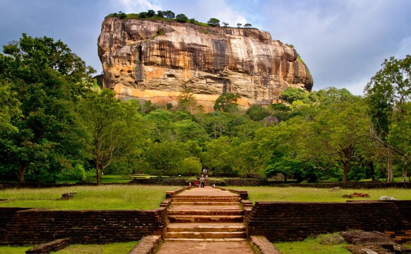 Hiking Sigiriya: A Step-by-Step Guide to the Iconic Climb-Finding a Footing in History