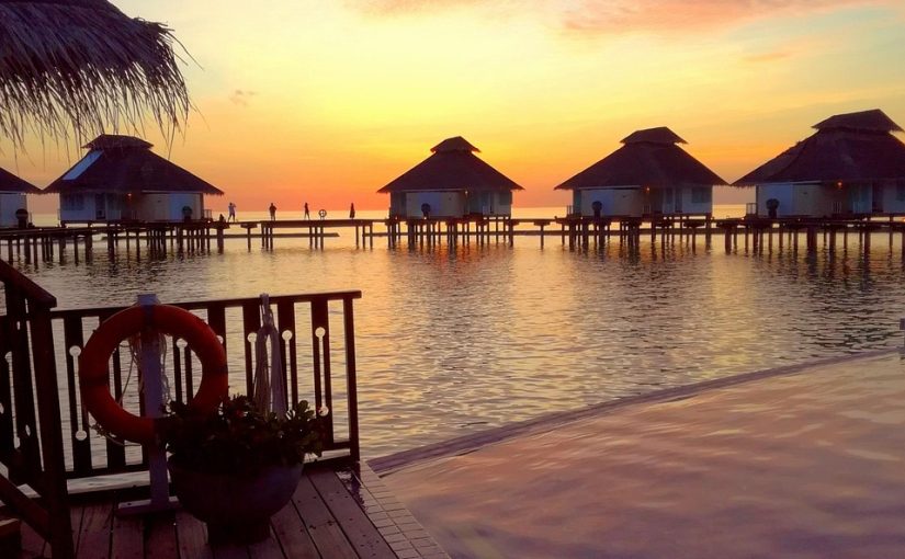 Why You Should Pack Your Surfboard for the Maldives – Ride Warm Waves in Paradise