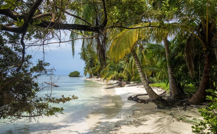Top Caribbean Beaches You Can Visit on One Vacation